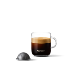 Foto com cápsula e xícara de café tamanho Gran Lungo